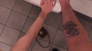 FUCKING WAITRESS AT TOP GOLF 4K twitter thegorillagrip