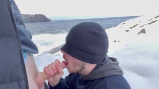 Straight but curious stranger shoots cum in my mouth on public hiking trail